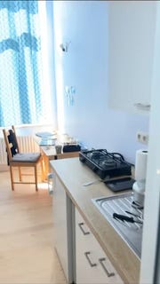 /international/be/rue-saint-vincent-de-paul-jette-brussels-310105418851/