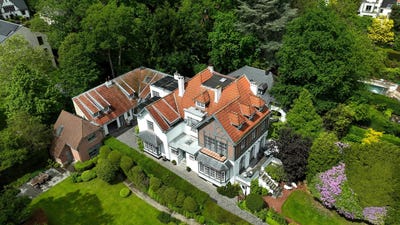 /international/be/uccle-brussels-310108270604/