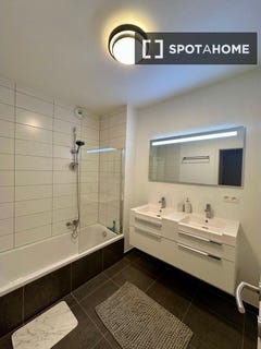 /international/be/brussels-brussels-310108525225/