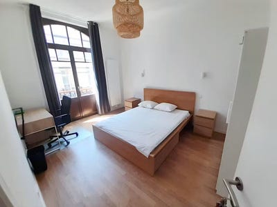 /international/be/rue-georges-garnir-schaerbeek-brussels-310098557939/