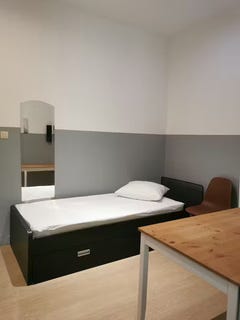 /international/be/rue-de-fierlant-forest-brussels-310104209111/