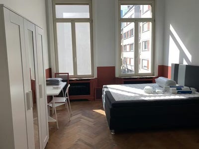 /international/be/rue-de-spa-brussels-brussels-310108669671/