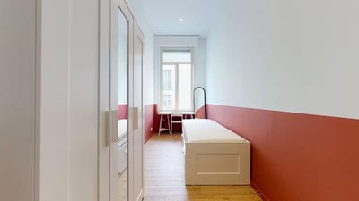 /international/be/rue-de-spa-brussels-brussels-310108670525/