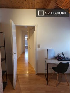 /international/be/brussels-brussels-310108511976/