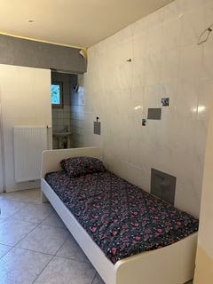 /international/be/chaussee-d-alsemberg-uccle-brussels-310093843524/