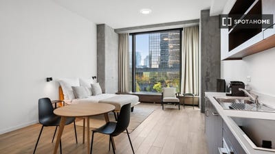 /international/be/brussels-brussels-310108598186/