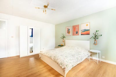 /international/be/rue-gustave-huberti-schaerbeek-brussels-310102888970/
