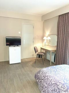 /international/be/chaussee-de-waterloo-sint-genesius-rode-west-flanders-310093842481/