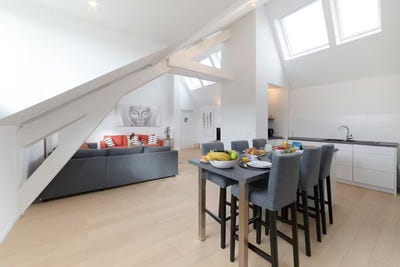 /international/be/molierelaan-ixelles-brussels-310108645084/