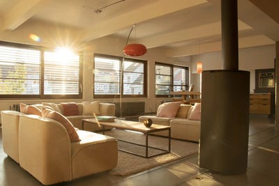 /international/be/ixelles-brussels-310108700089/