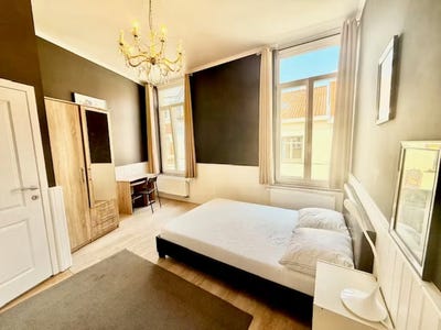 /international/be/chaussee-de-roodebeek-woluwe-saint-lambert-brussels-310106132297/