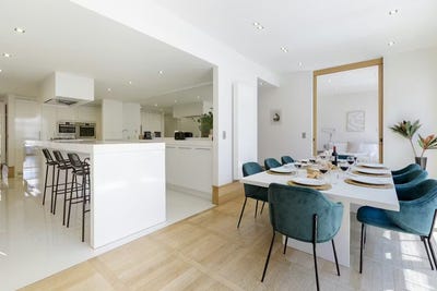 /international/be/avenue-de-la-couronne-ixelles-brussels-310101847392/