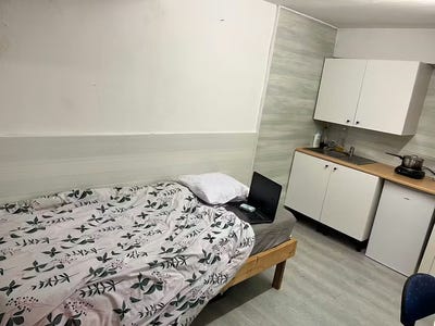 /international/be/bergensesteenweg-anderlecht-brussels-310097097372/