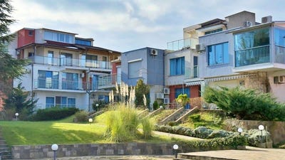 /international/bg/гр-созопол-gr-sozopol-бургас-burgas-310108562291/