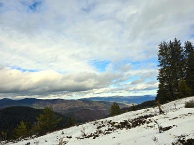 /international/bg/с-зорница-s-zornica-смолян-smoljan-310108558107/