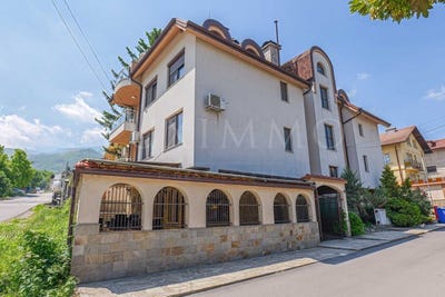 /international/bg/драгалевци-dragalevci-софия-sofia-city-province-310108562615/