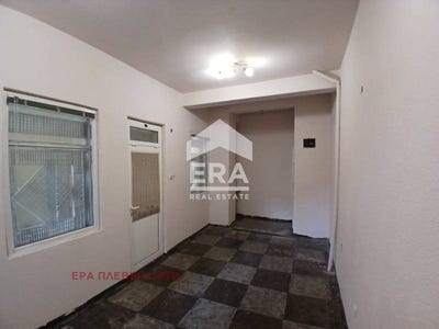 /international/bg/идеален-център-idealen-centar-плевен-pleven-province-310100573763/