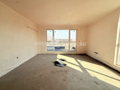 /international/bg/христо-смирненски-hristo-smirnenski-пловдив-plovdiv-province-310101108674/