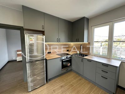 /international/bg/с-гюльовца-s-giuliovca-бургас-burgas-310100645655/