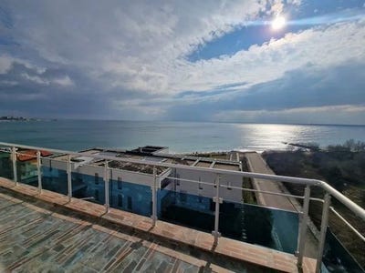 /international/bg/burgas-burgas-310106197129/