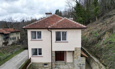 /international/bg/гр-трявна-gr-triavna-габрово-gabrovo-310098508978/