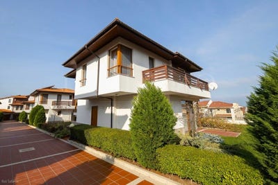/international/bg/с-лозенец-s-lozenec-бургас-burgas-310102460083/