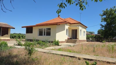 /international/bg/гр-балчик-село-дропла-gr-balchik-selo-dropla-добрич-dobrich-province-310099610843/