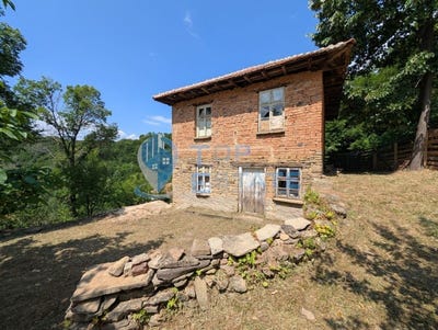 /international/bg/гр-трявна-gr-triavna-габрово-gabrovo-310100988709/