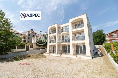 /international/bg/м-т-долна-трака-m-t-dolna-traka-варна-varna-310093926251/
