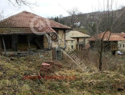 /international/bg/с-радевци-s-radevci-габрово-gabrovo-310096795880/