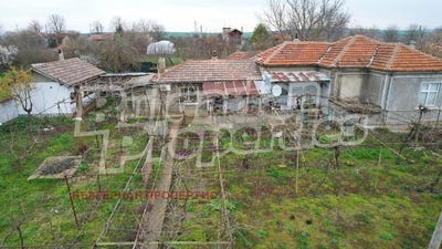 /international/bg/с-царевци-s-carevci-варна-varna-310107174513/
