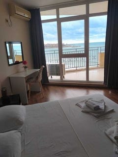 /international/bg/burgas-burgas-310106198374/