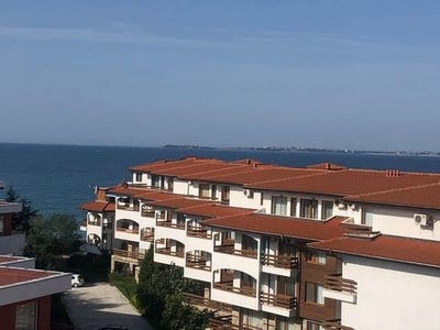 /international/bg/burgas-burgas-310106198104/