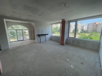 /international/bg/младост-2-mladost-2-монтана-sofia-city-province-310107176926/