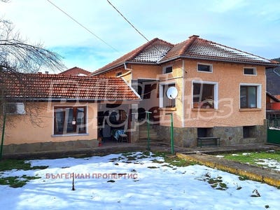 /international/bg/гр-априлци-gr-aprilci-ловеч-lovech-310106425957/
