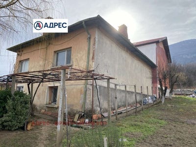 /international/bg/с-паволче-s-pavolche-враца-vraca-310104477163/