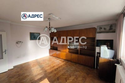 /international/bg/център-centar-разград-razgrad-310106413304/