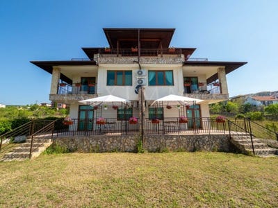 /international/bg/гр-свети-влас-gr-sveti-vlas-бургас-burgas-310101513199/