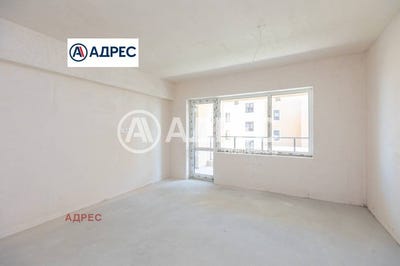 /international/bg/м-т-долна-трака-m-t-dolna-traka-варна-varna-310094287336/
