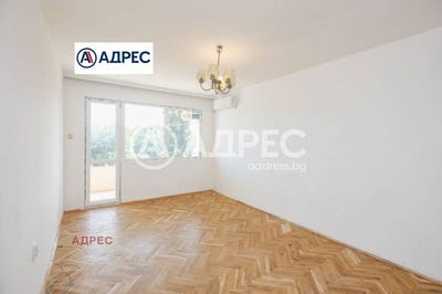 /international/bg/базар-левски-bazar-levski-варна-varna-310108940867/
