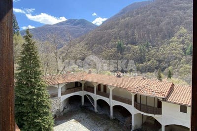 /international/bg/с-пастра-s-pastra-кюстендил-kyustendil-province-310105746530/