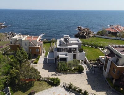 /international/bg/ul-bratislava-43-8142-chernomorets-bulgaria-sozopol-burgas-310096149576/