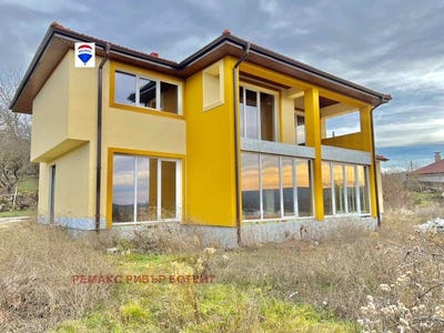 /international/bg/с-писанец-s-pisanec-русе-ruse-310098507967/