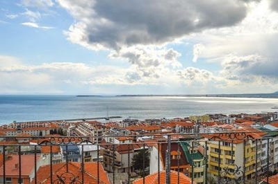 /international/bg/burgas-burgas-310106195723/