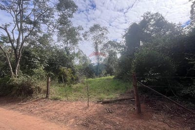 /international/br/20-av-joao-zachi-cabreuva-sao-paulo-310101287197/