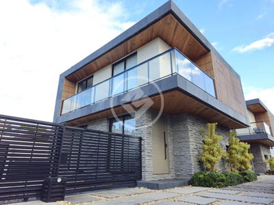 /international/br/rua-laureano-florianopolis-santa-catarina-310108305737/