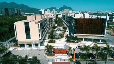 /international/br/avenida-ayrton-senna-rio-de-janeiro-rio-de-janeiro-310100521771/
