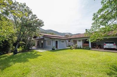 /international/br/758-rua-lauro-mendes-florianopolis-santa-catarina-310099004772/