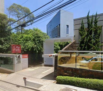 /international/br/curitiba-parana-310107359150/
