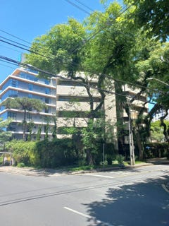 /international/br/curitiba-parana-310107358147/
